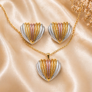 Anti Tarnish 3-Tone Combo Set with 1 pair of earring and Necklace 31 (4076)
