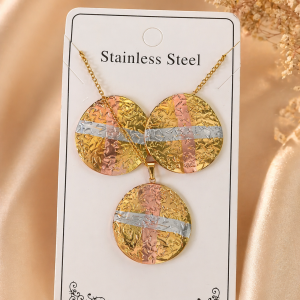 Anti Tarnish 3-Tone Combo Set with 1 pair of earring and Necklace 25 (4066)