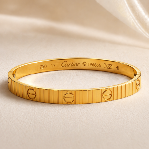 Anti Tarnish Baby Size Golden Cartier Bracelet (6014)